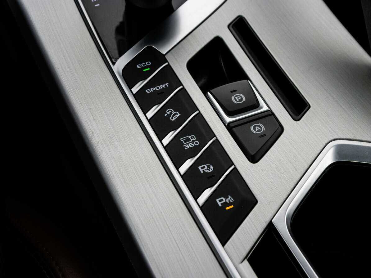 Купить Geely Coolray с пробегом. Фото: #12