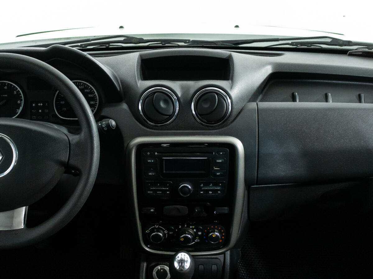 Купить Renault Duster с пробегом. Фото: #13