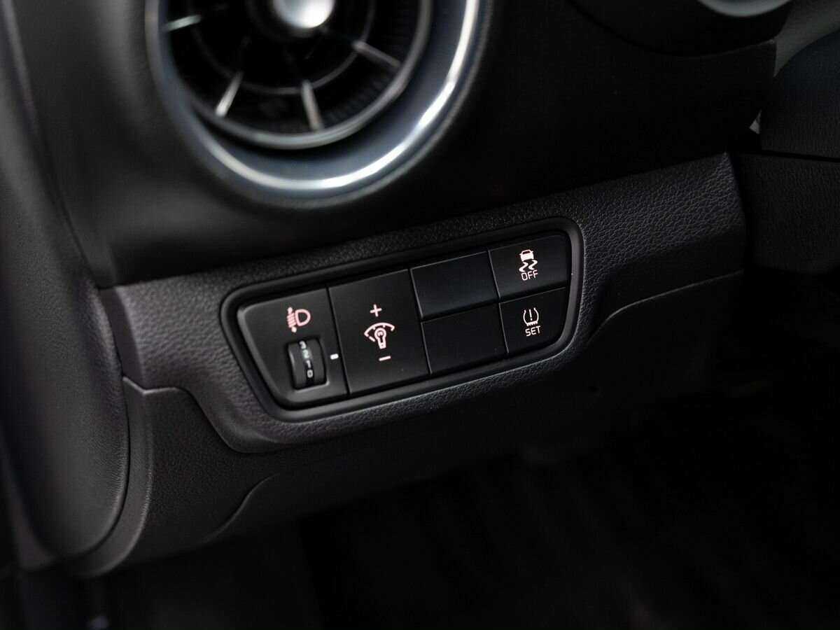 Купить Kia Cerato с пробегом. Фото: #15