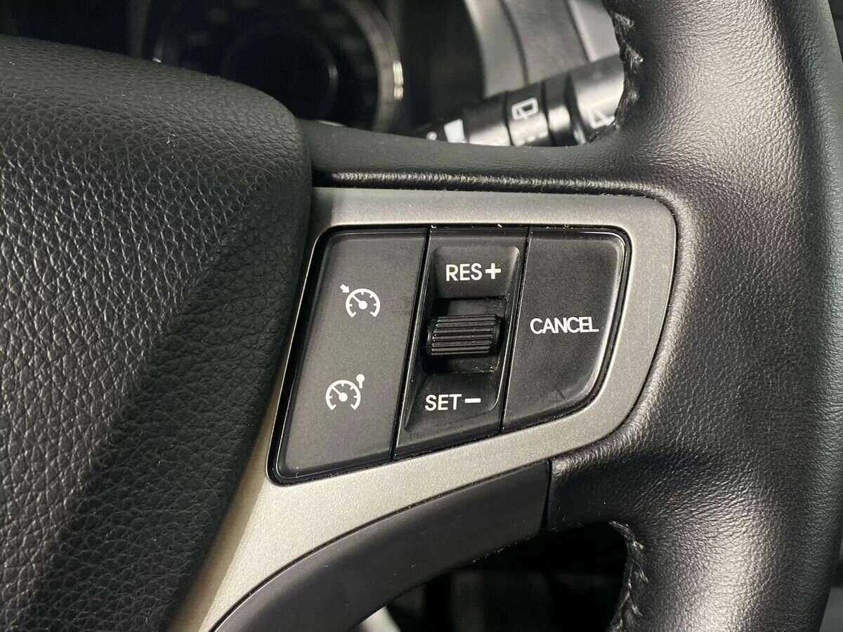 Купить Hyundai i40 с пробегом. Фото: #11