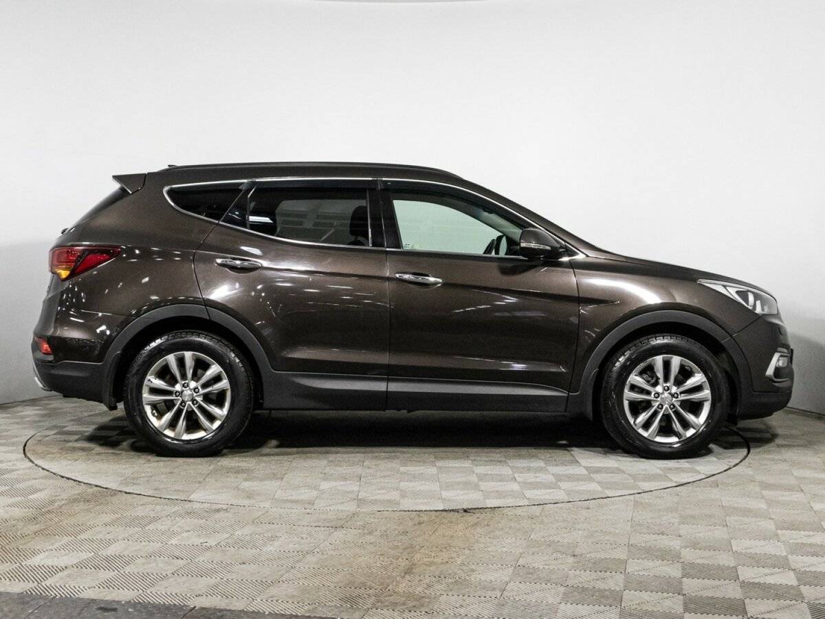Купить Hyundai Santa Fe с пробегом. Фото: #3