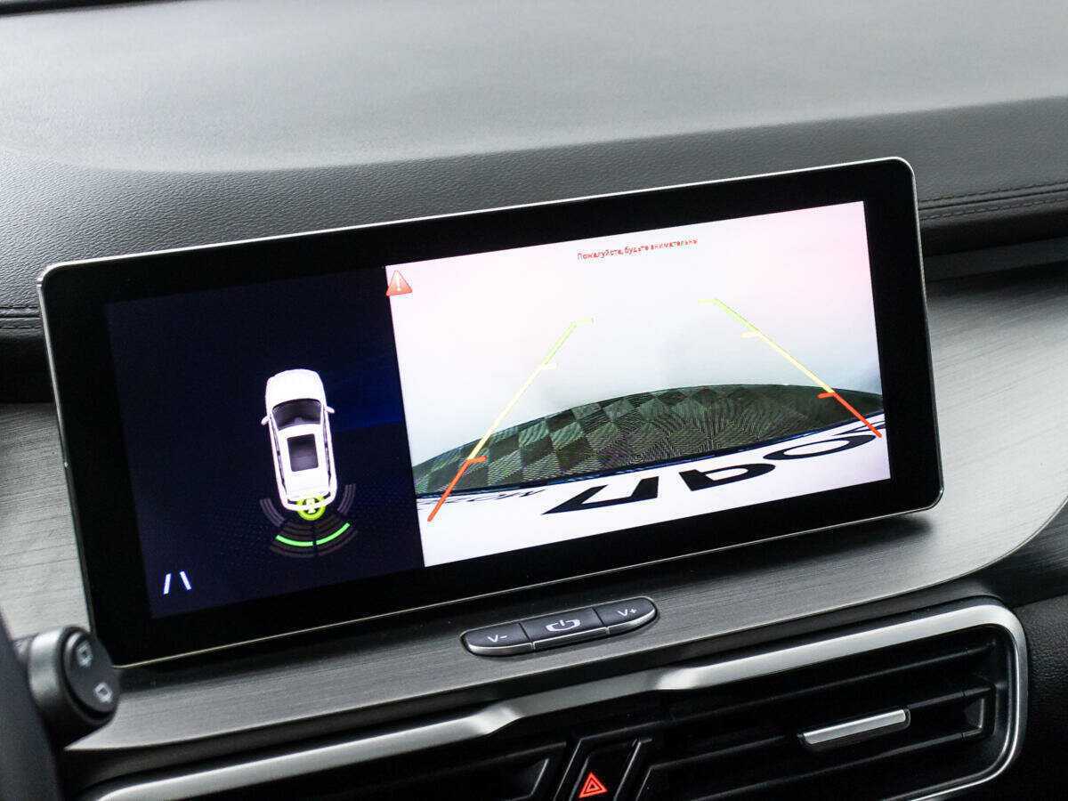 Купить Geely Coolray с пробегом. Фото: #17