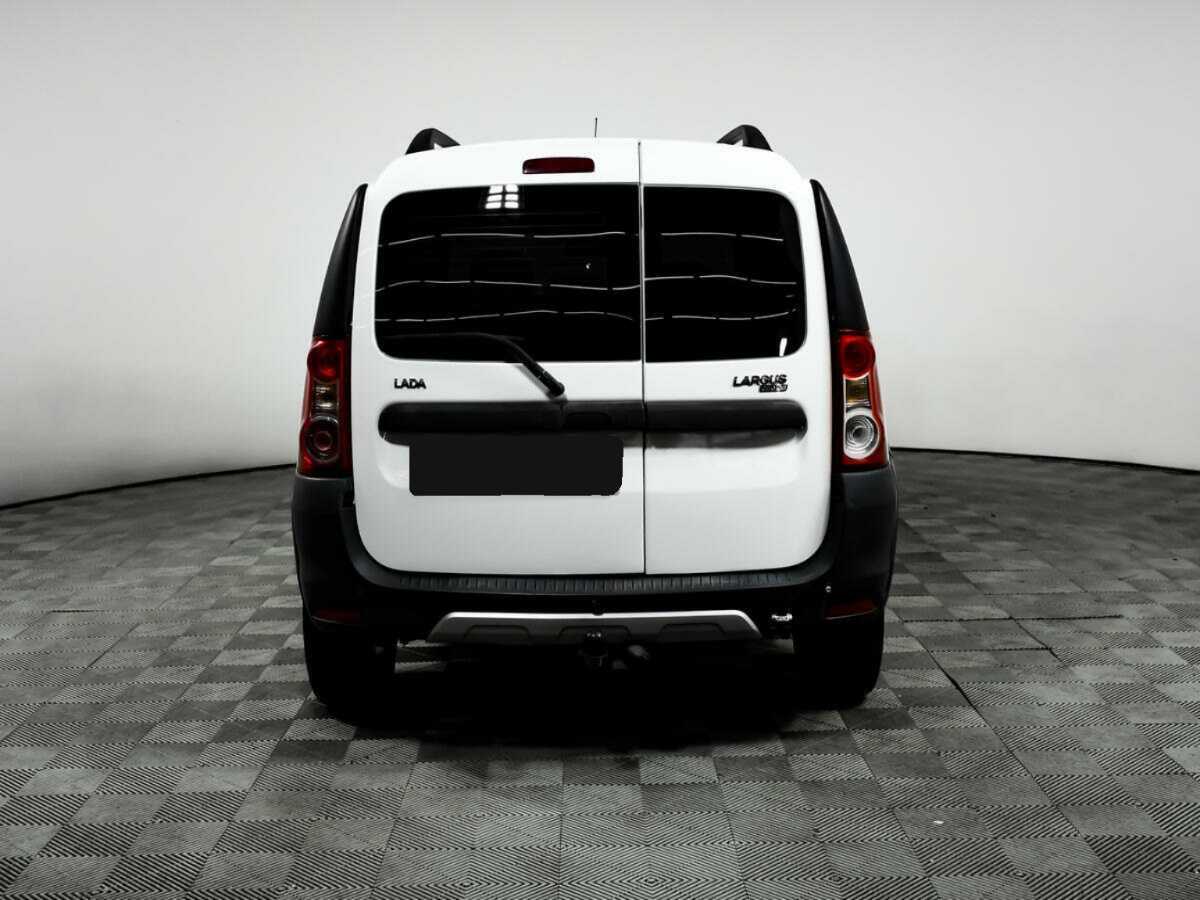 Купить Lada (ВАЗ) Largus с пробегом. Фото: #5