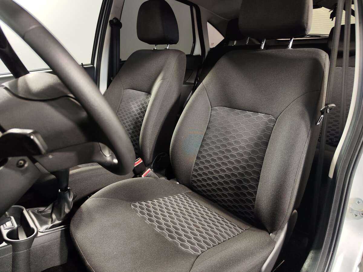 Купить Lada (ВАЗ) Granta с пробегом. Фото: #6