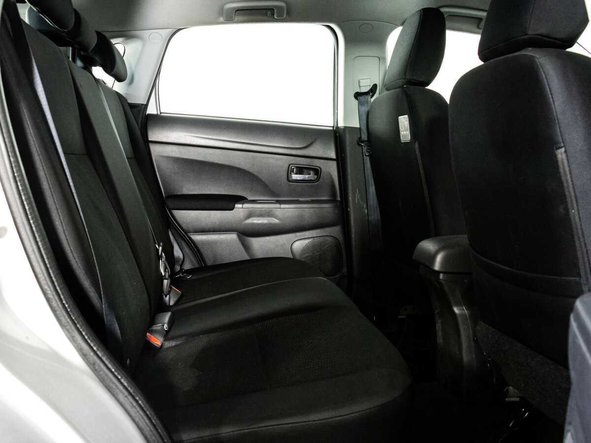 Купить Mitsubishi ASX с пробегом. Фото: #6