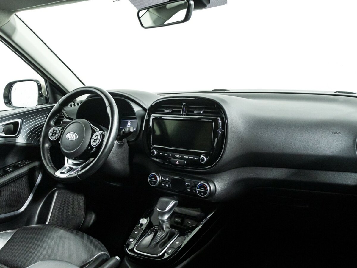Купить Kia Soul с пробегом. Фото: #8
