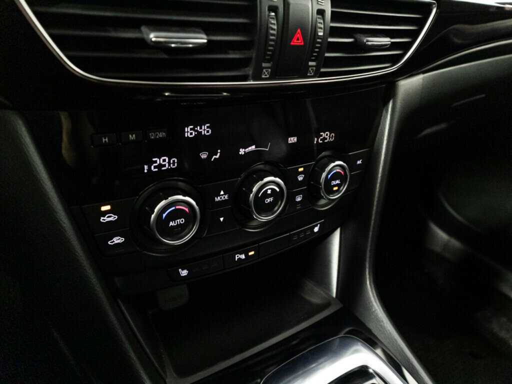 Купить Mazda 6 с пробегом. Фото: #15