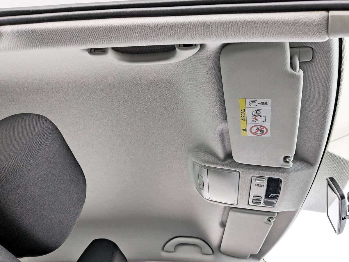 Купить Skoda Rapid с пробегом. Фото: #17