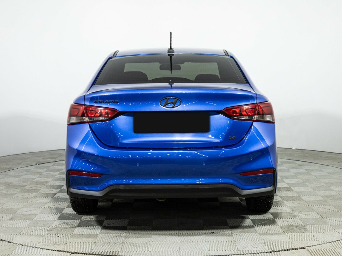 Купить Hyundai Solaris с пробегом. Фото: #5