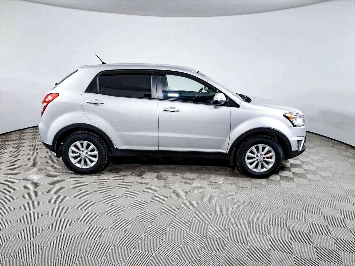 Купить SsangYong Actyon с пробегом. Фото: #3