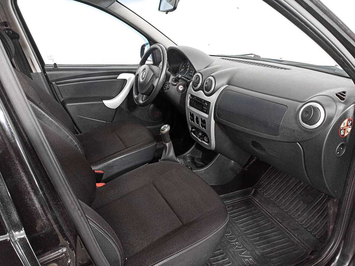 Купить Renault Sandero с пробегом. Фото: #10
