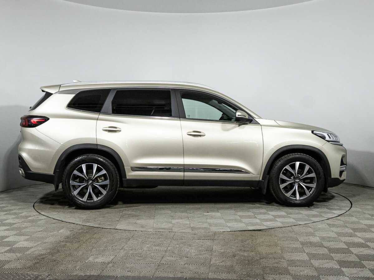 Купить Chery Tiggo 8 с пробегом. Фото: #3