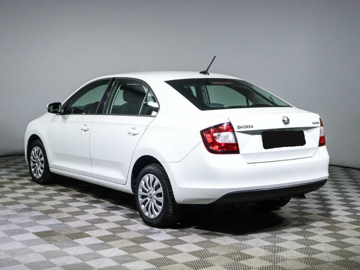 Купить Skoda Rapid с пробегом. Фото: #5