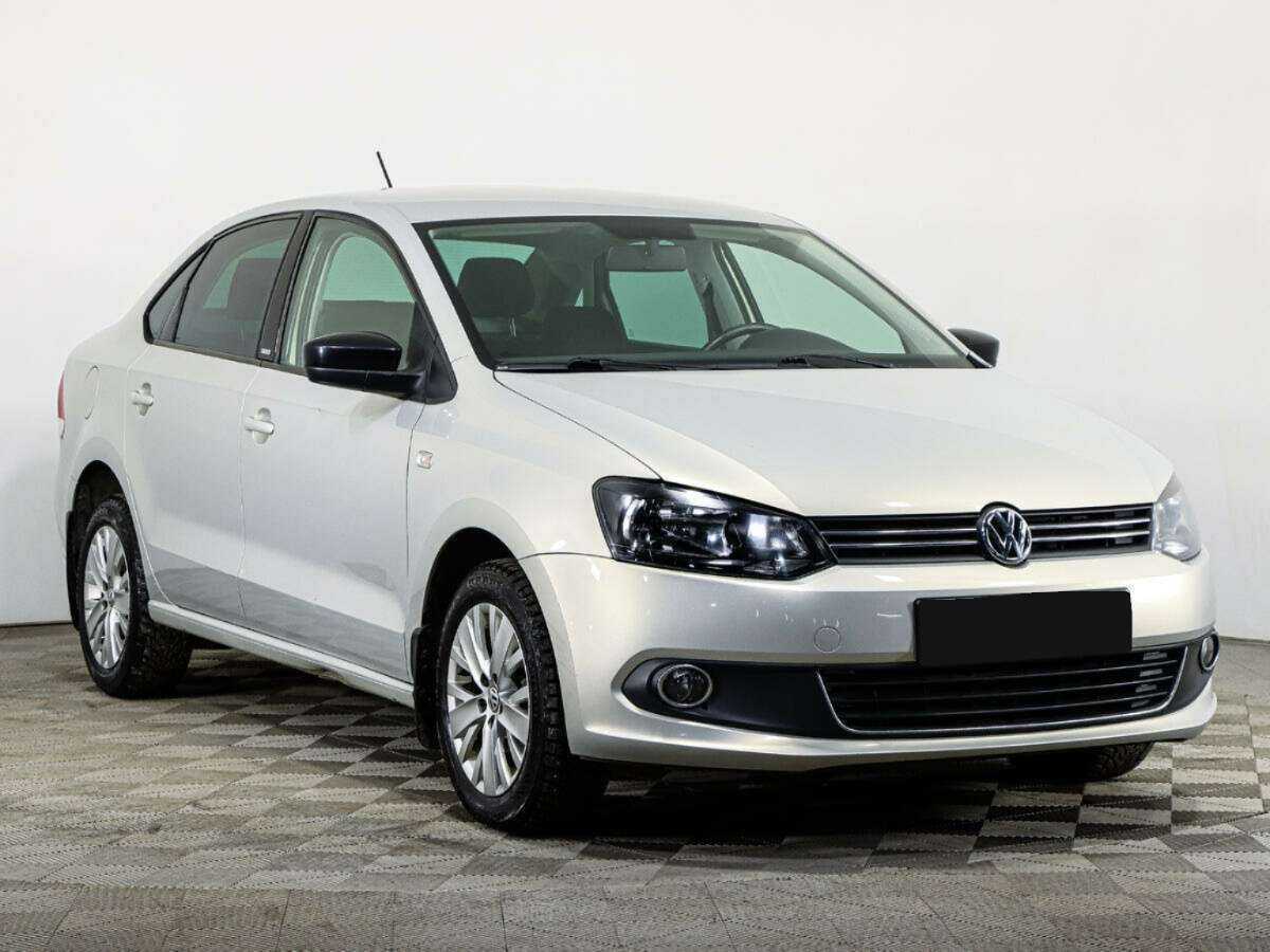Купить Volkswagen Polo с пробегом. Фото: #2