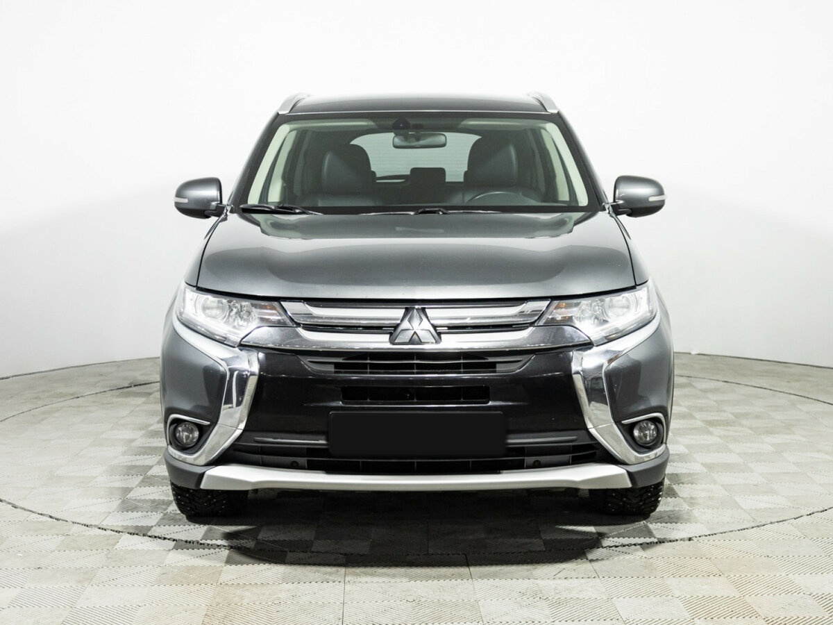 Купить Mitsubishi Outlander с пробегом. Фото: #1