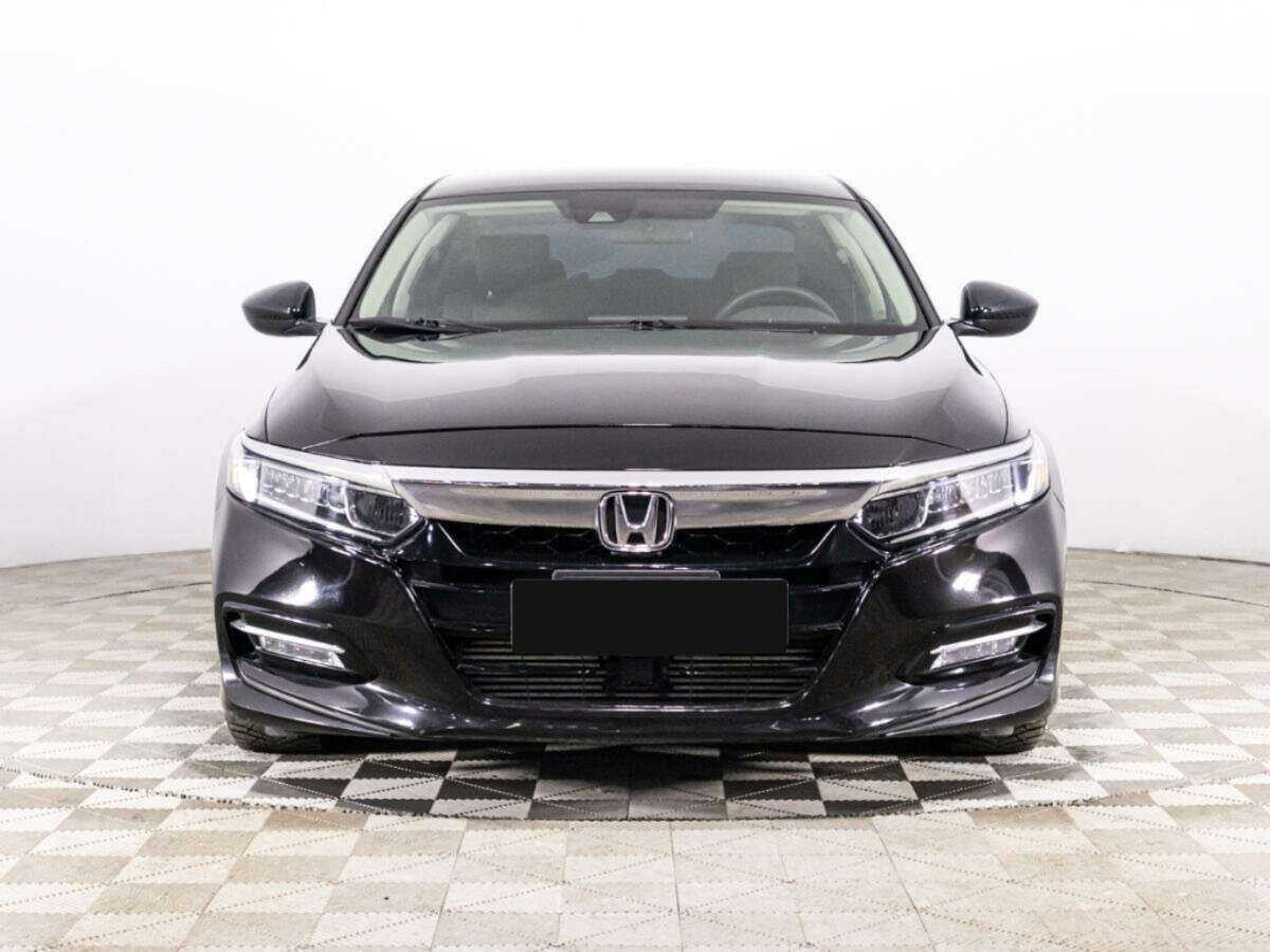 Купить Honda Accord с пробегом. Фото: #1