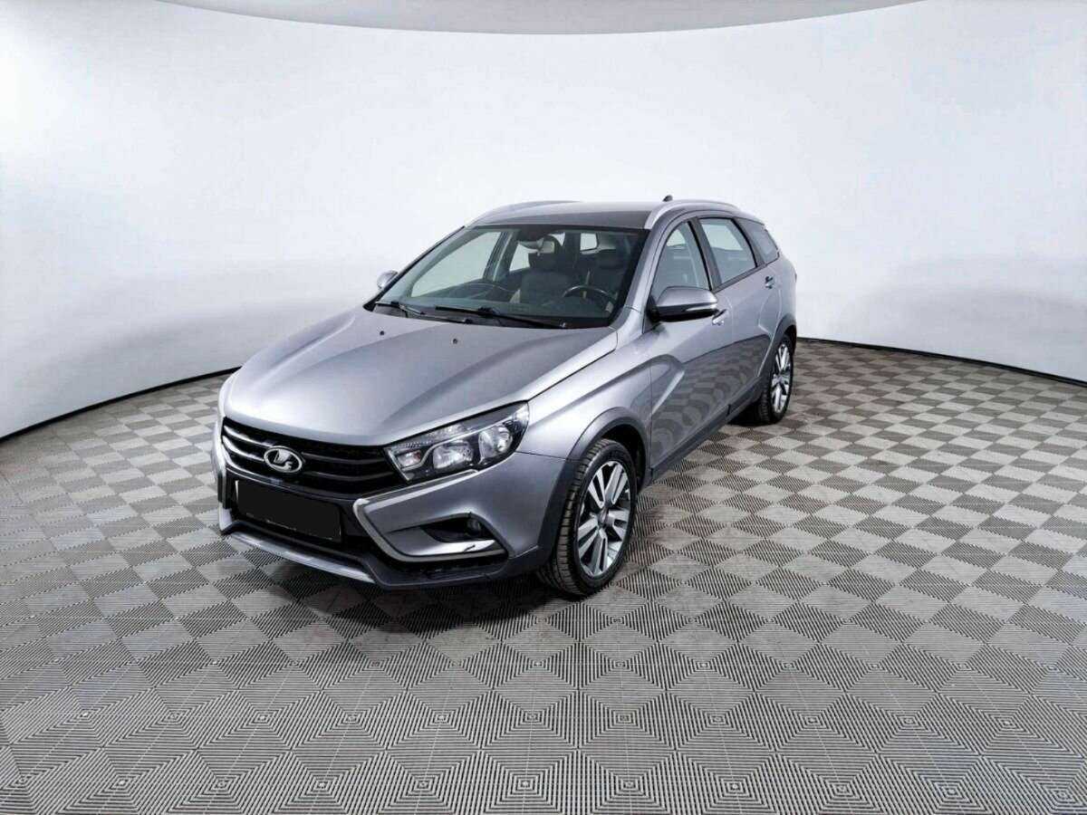 Купить Lada (ВАЗ) Vesta с пробегом. Посмотреть фото