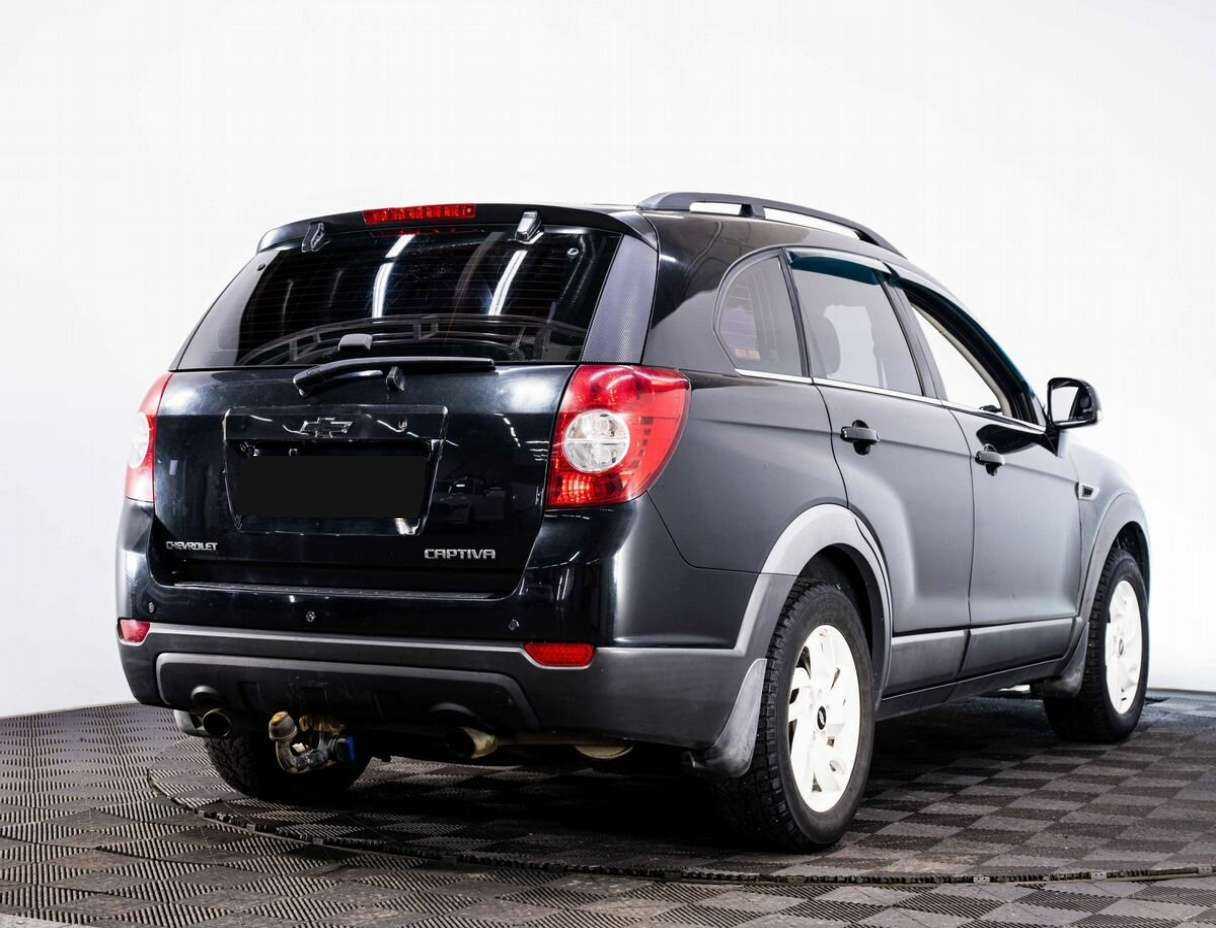 Купить Chevrolet Captiva с пробегом. Фото: #5