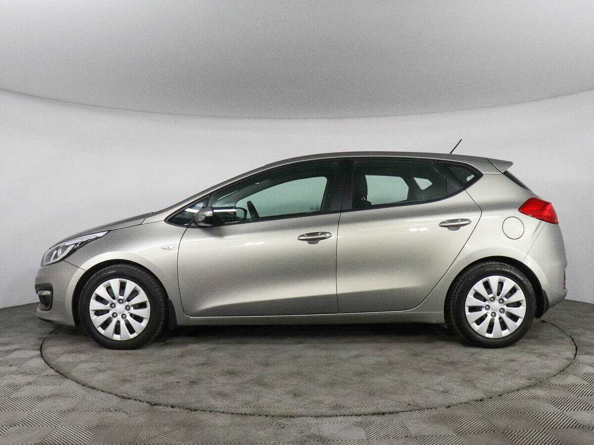 Купить Kia Ceed с пробегом. Фото: #7