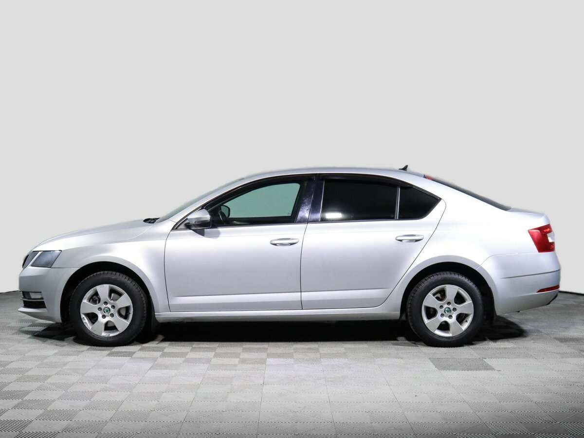 Купить Skoda Octavia с пробегом. Фото: #4