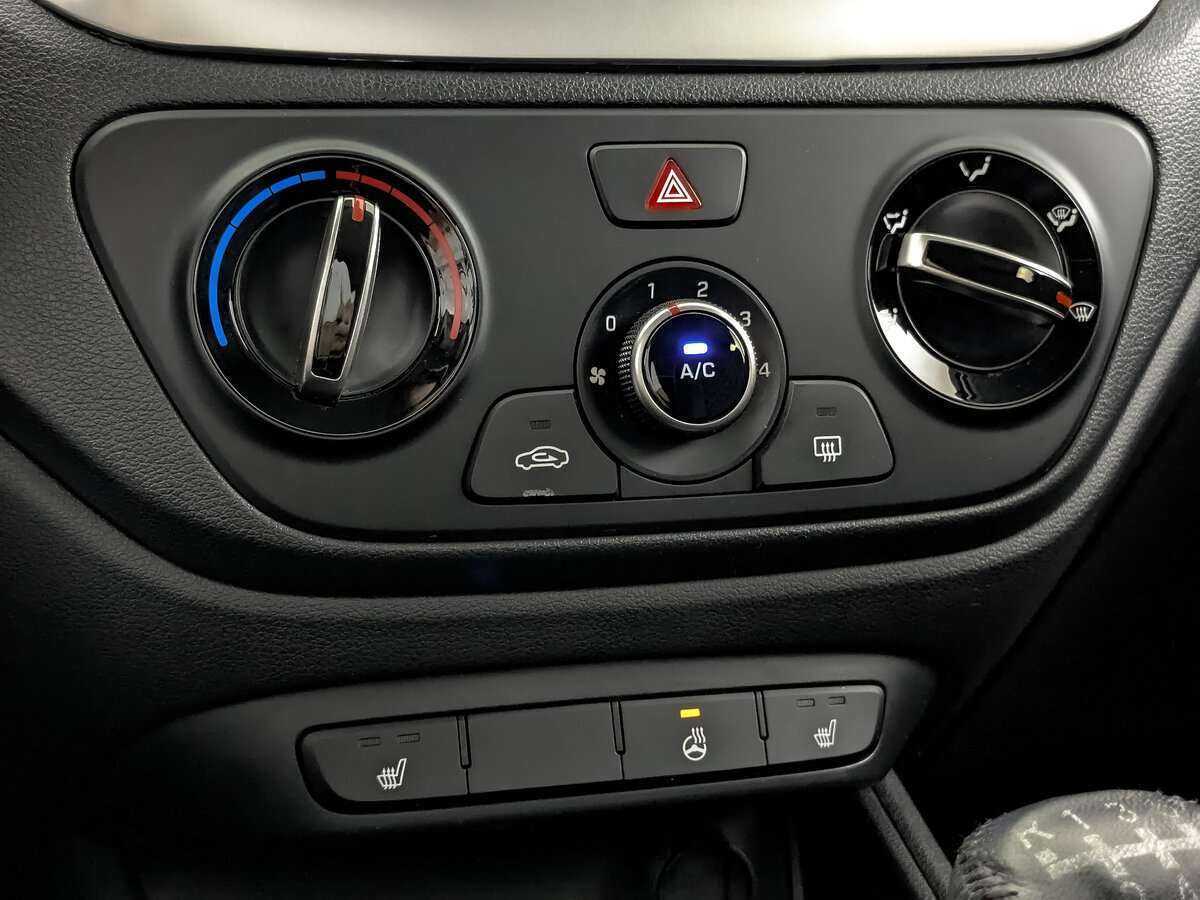 Купить Hyundai Solaris с пробегом. Фото: #16