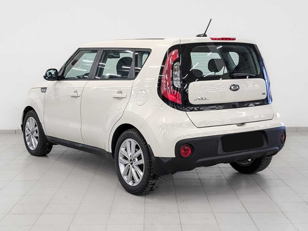 Купить Kia Soul с пробегом. Фото: #6