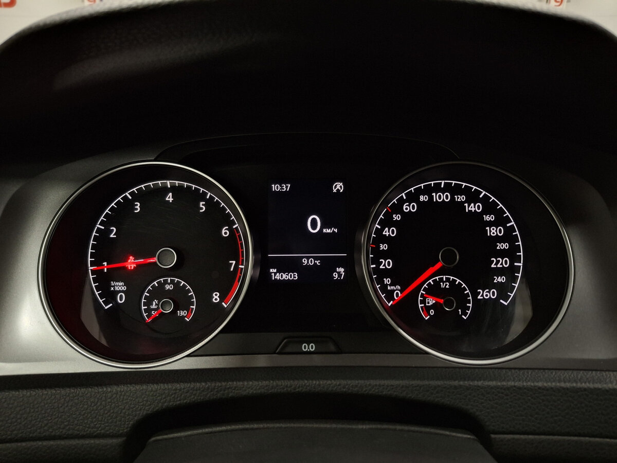 Купить Volkswagen Golf с пробегом. Фото: #11