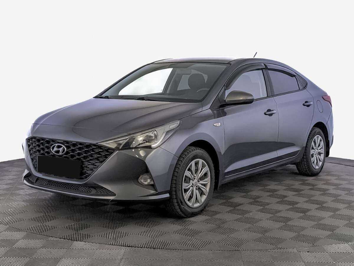 Купить Hyundai Solaris с пробегом. Посмотреть фото
