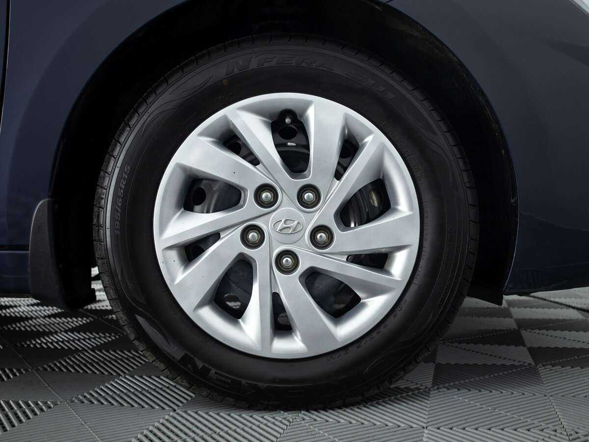 Купить Hyundai Elantra с пробегом. Фото: #9