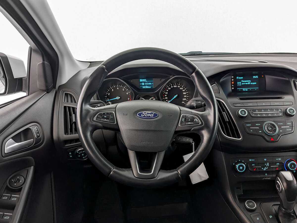Купить Ford Focus с пробегом. Фото: #16