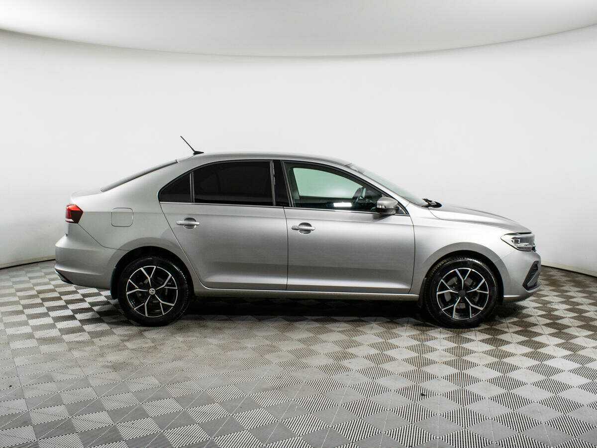 Купить Volkswagen Polo с пробегом. Фото: #3