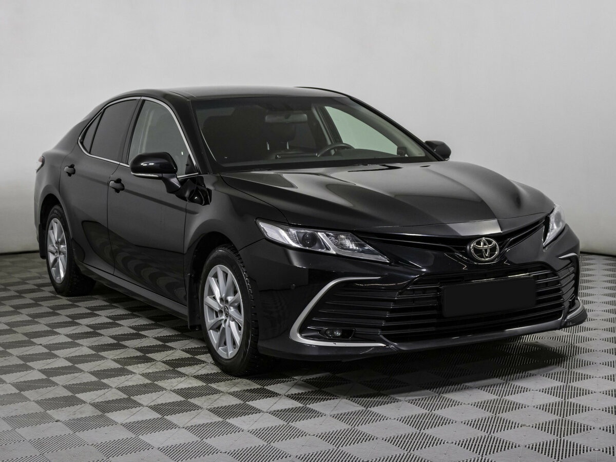 Купить Toyota Camry с пробегом. Фото: #2