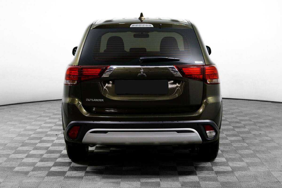 Купить Mitsubishi Outlander с пробегом. Фото: #5