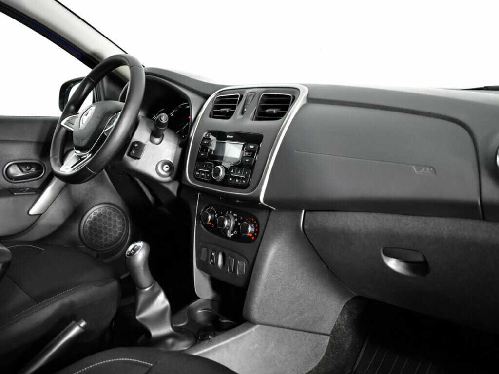 Купить Renault Sandero с пробегом. Фото: #8