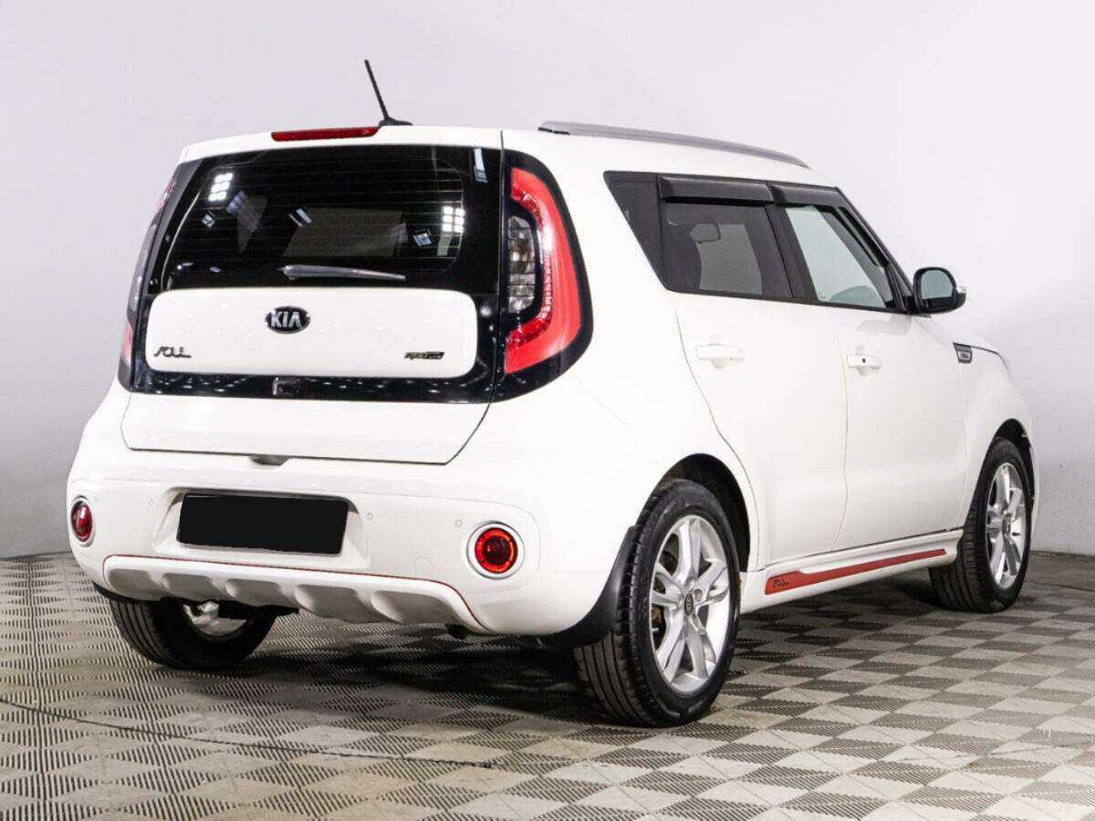 Купить Kia Soul с пробегом. Фото: #5