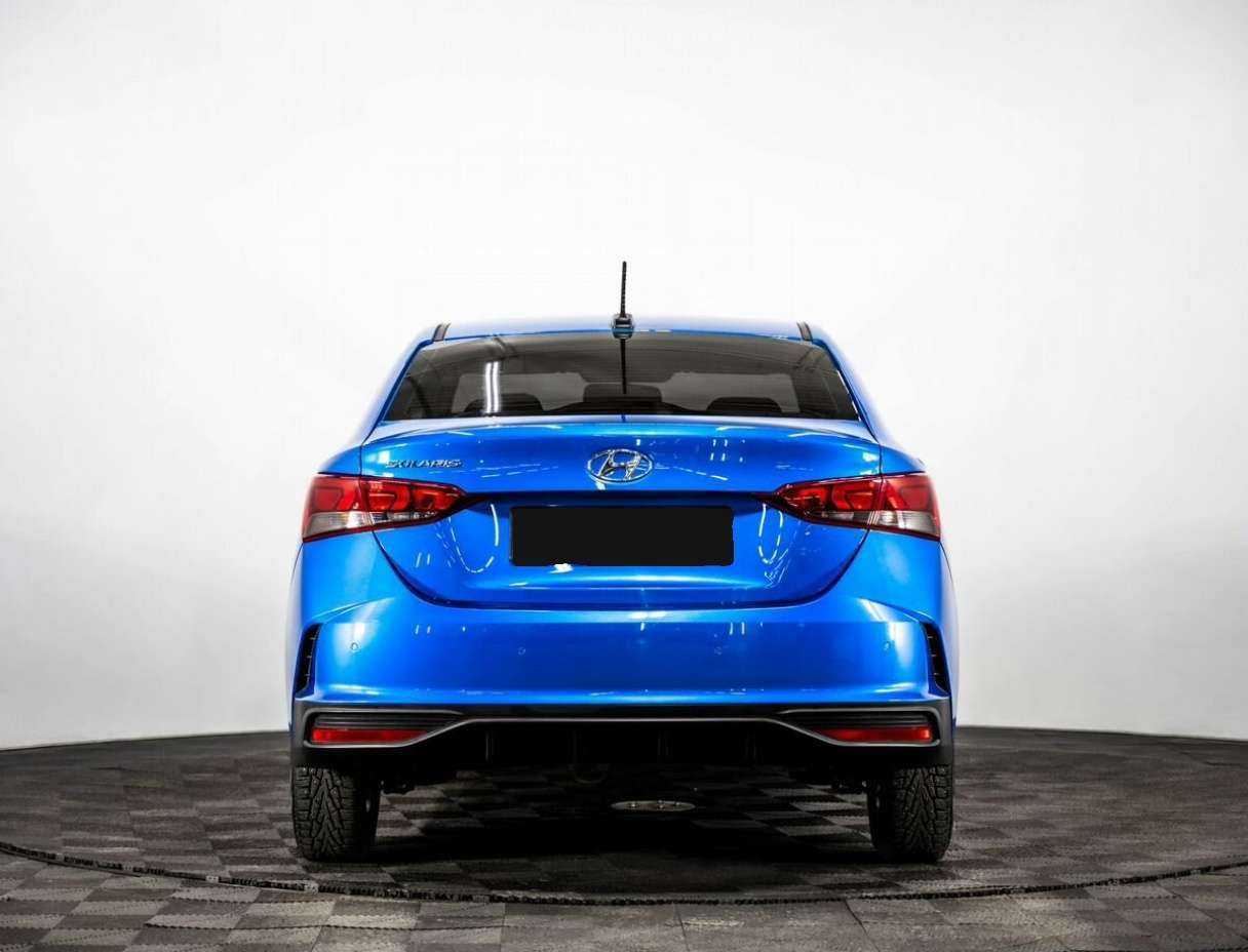 Купить Hyundai Solaris с пробегом. Фото: #3