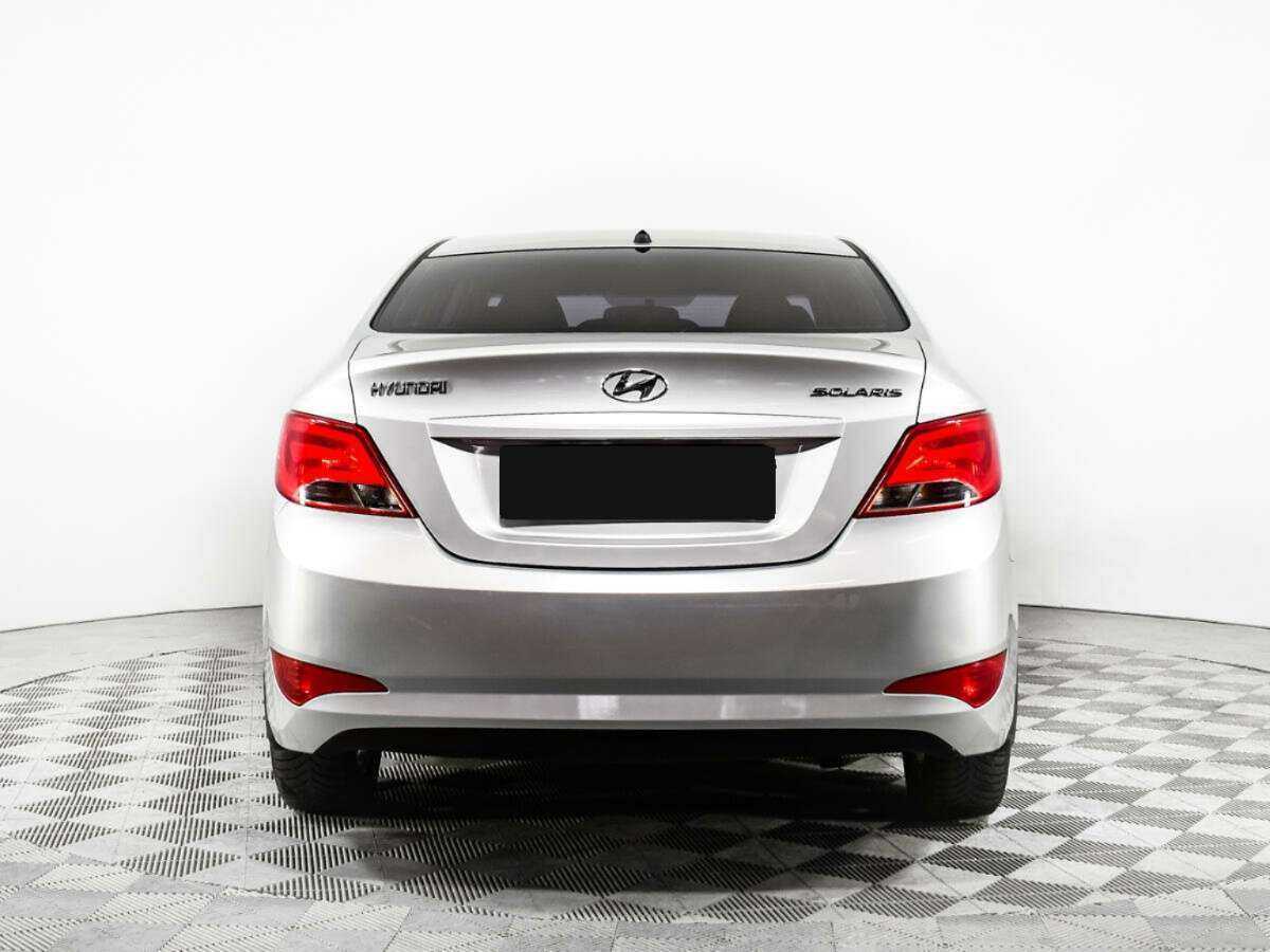 Купить Hyundai Solaris с пробегом. Фото: #5