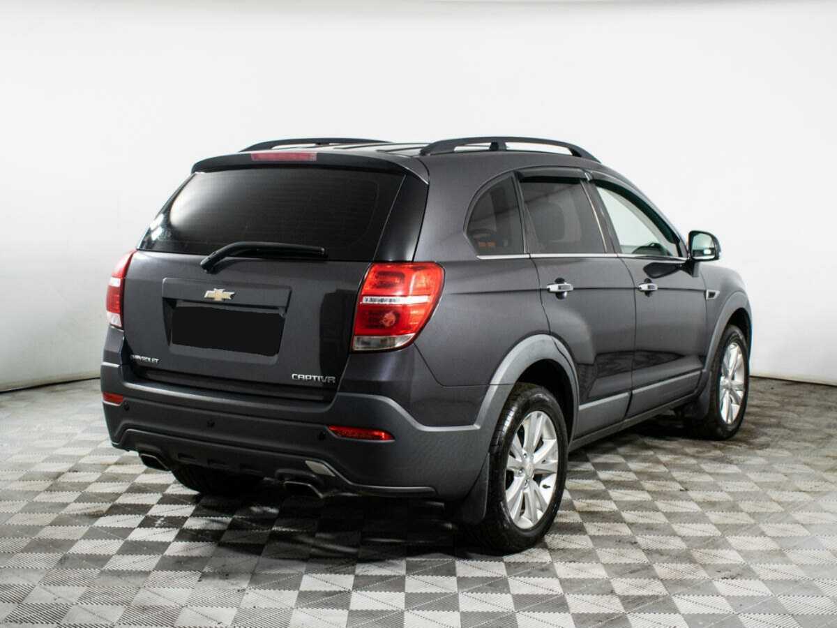 Купить Chevrolet Captiva с пробегом. Фото: #4