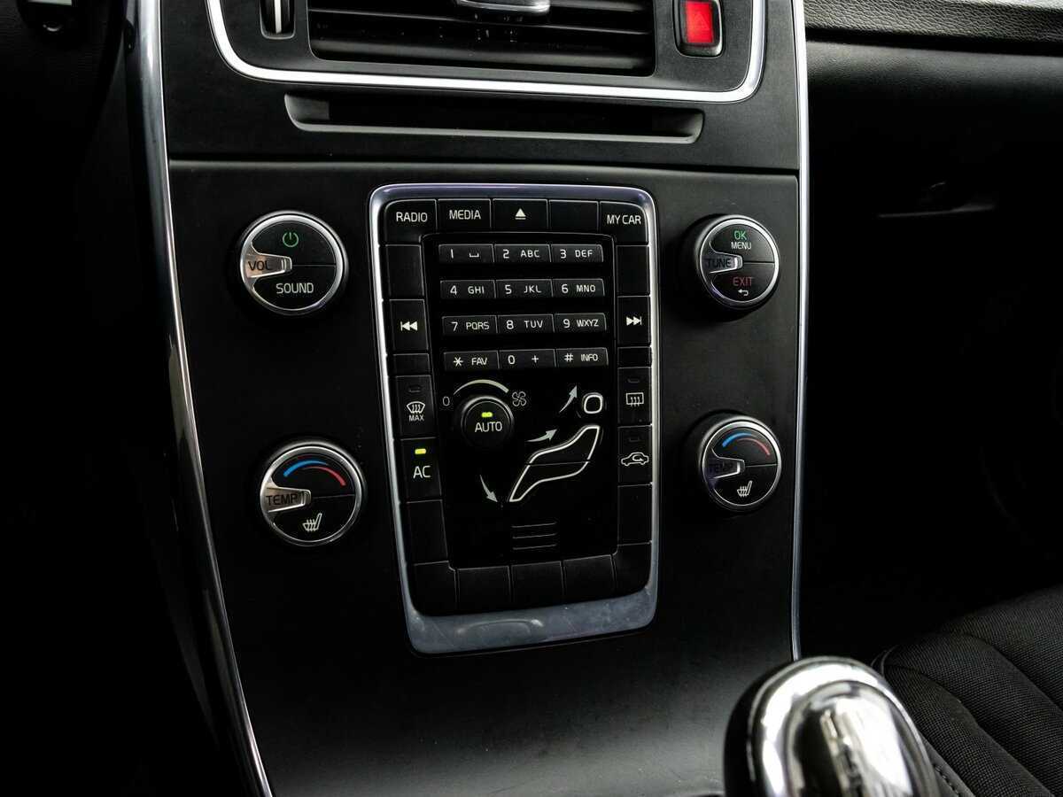 Купить Volvo S60 с пробегом. Фото: #12