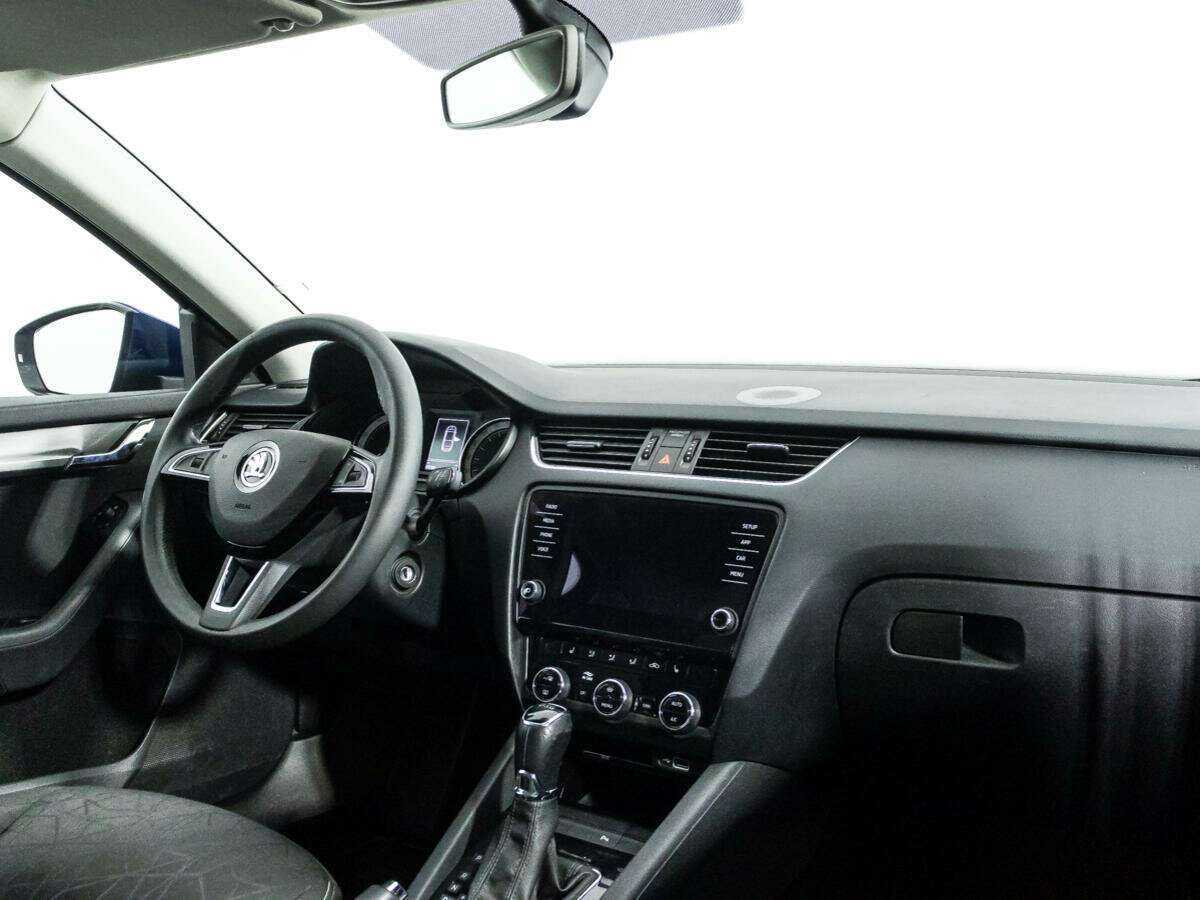 Купить Skoda Octavia с пробегом. Фото: #8