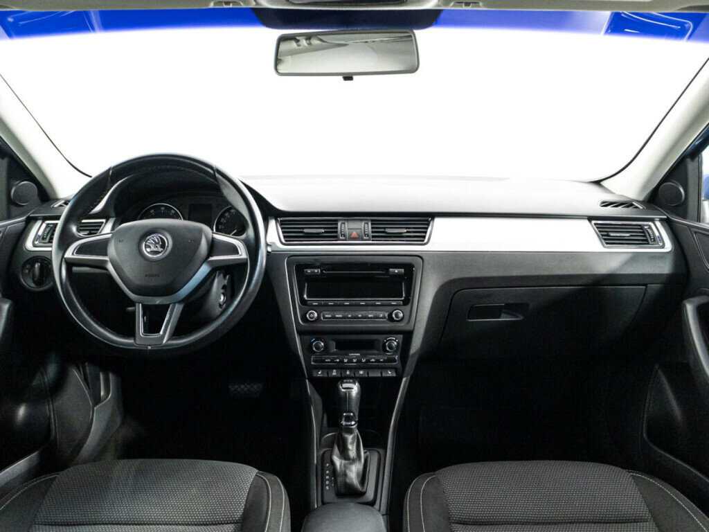 Купить Skoda Rapid с пробегом. Фото: #12