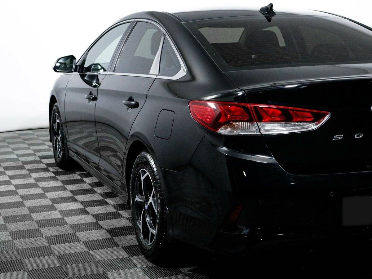Купить Hyundai Sonata с пробегом. Фото: #17
