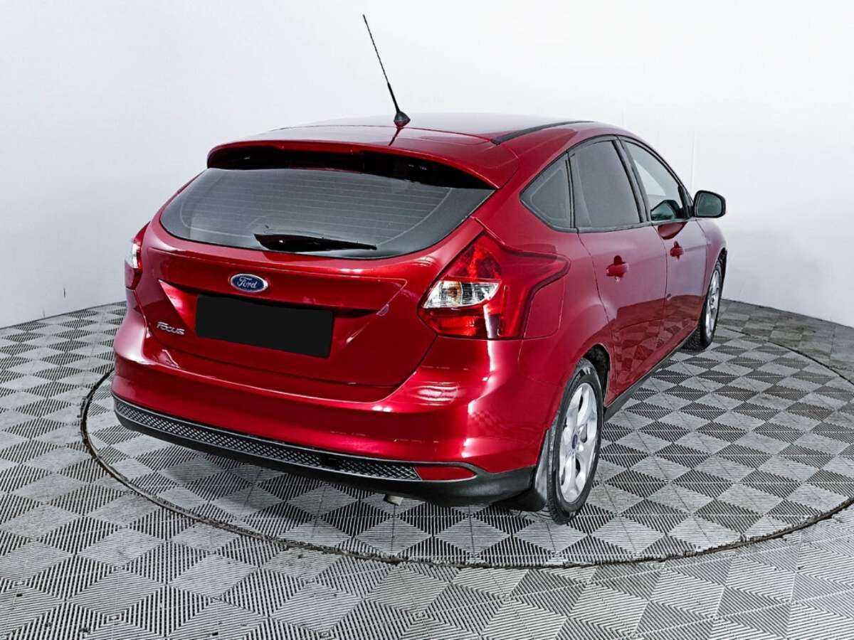 Купить Ford Focus с пробегом. Фото: #4