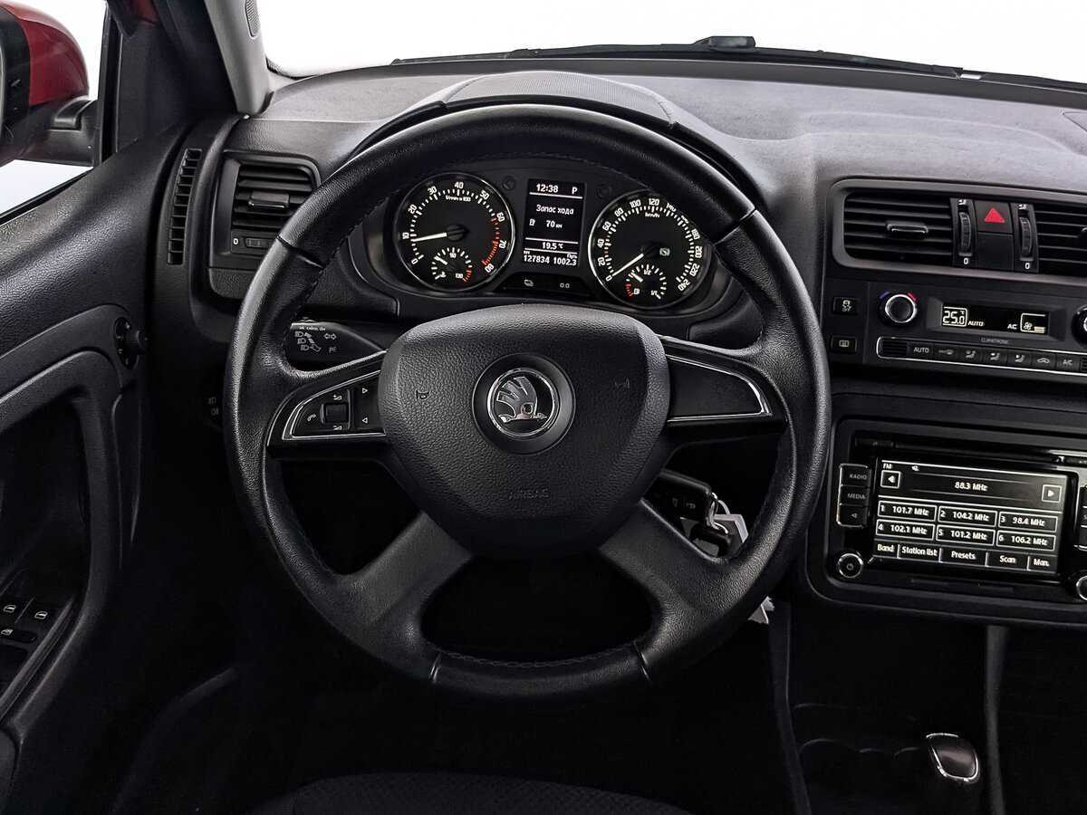 Купить Skoda Fabia с пробегом. Фото: #21