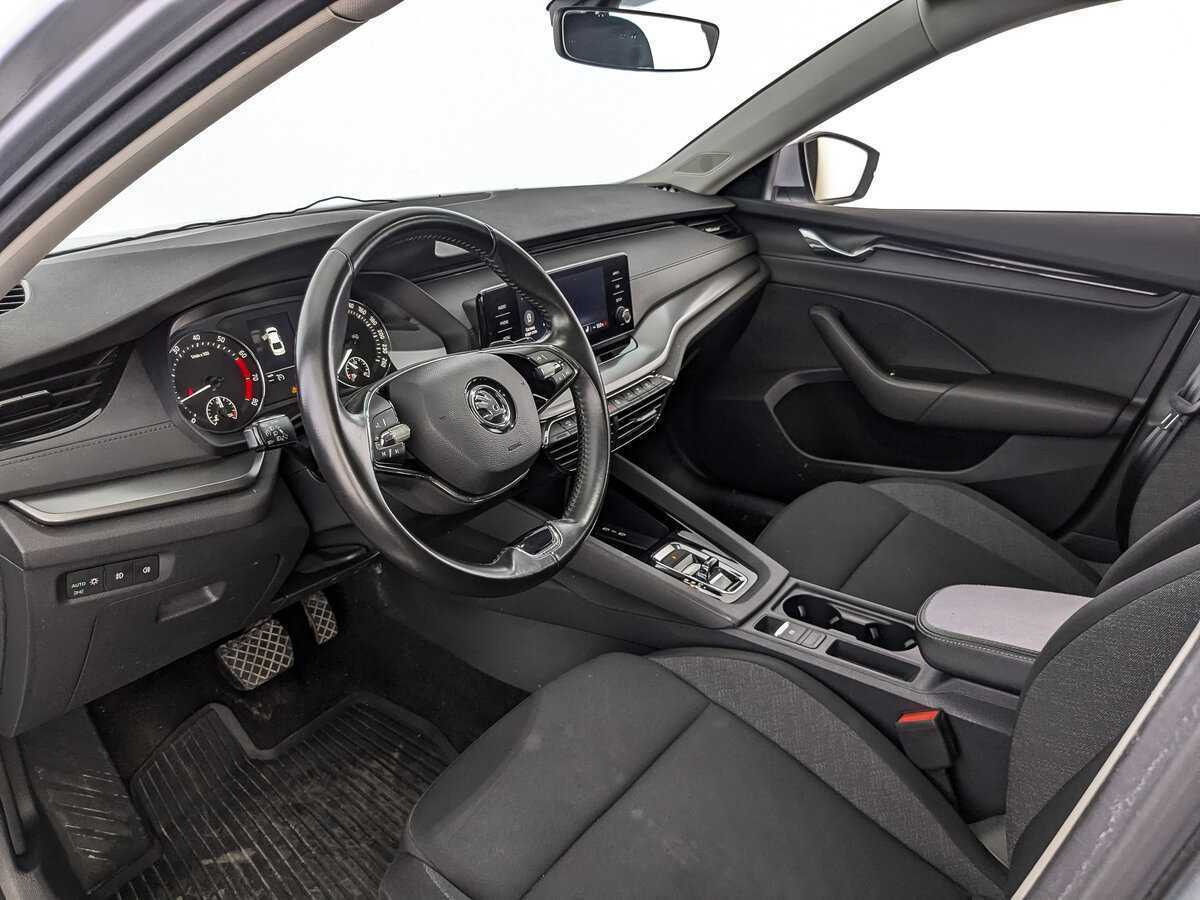 Купить Skoda Octavia с пробегом. Фото: #10