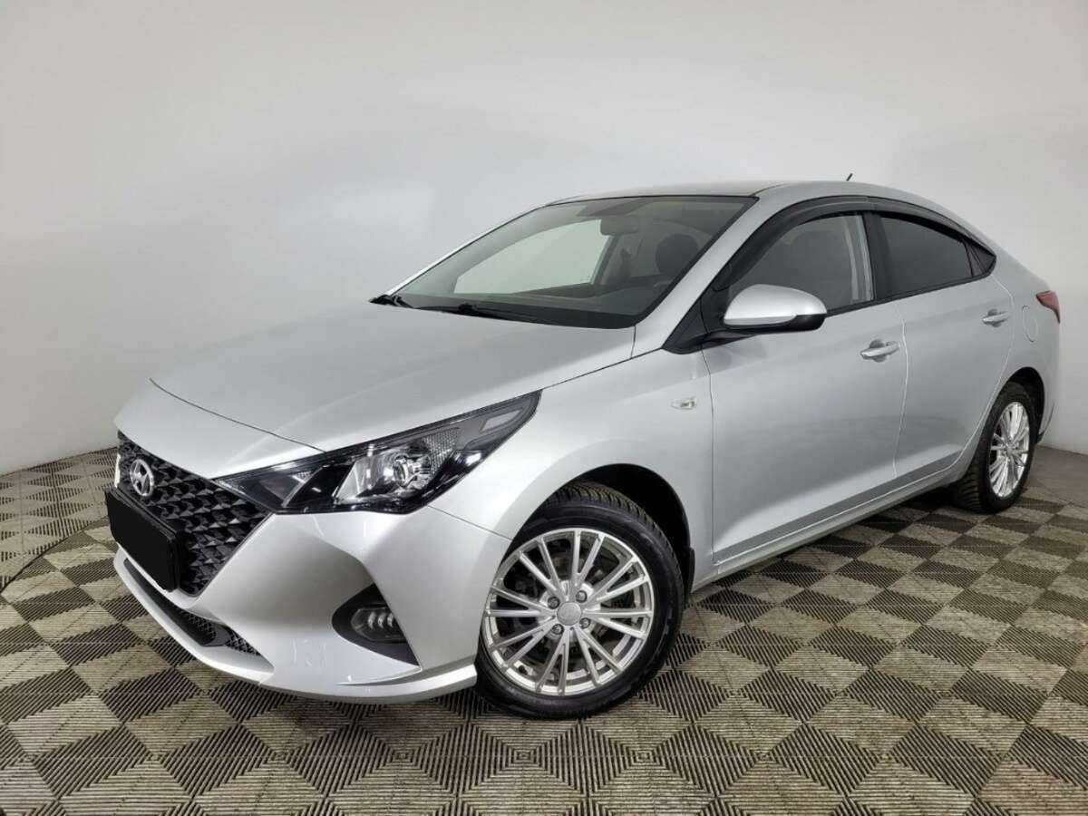 Купить Hyundai Solaris с пробегом. Посмотреть фото