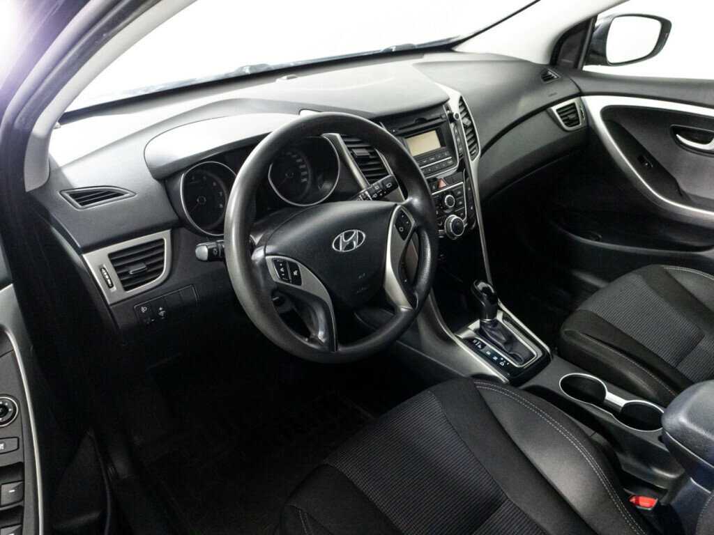 Купить Hyundai i30 с пробегом. Фото: #10