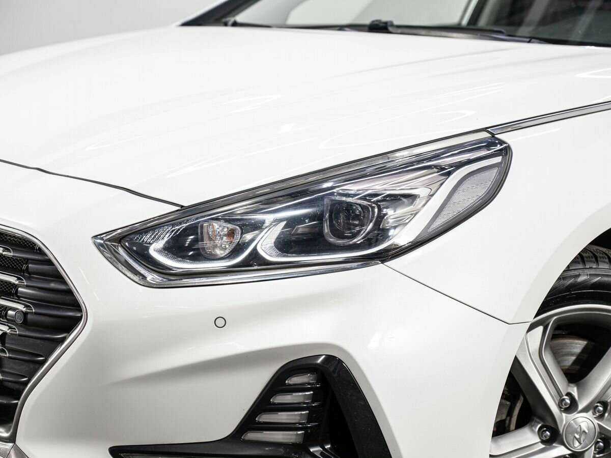 Купить Hyundai Sonata с пробегом. Фото: #7