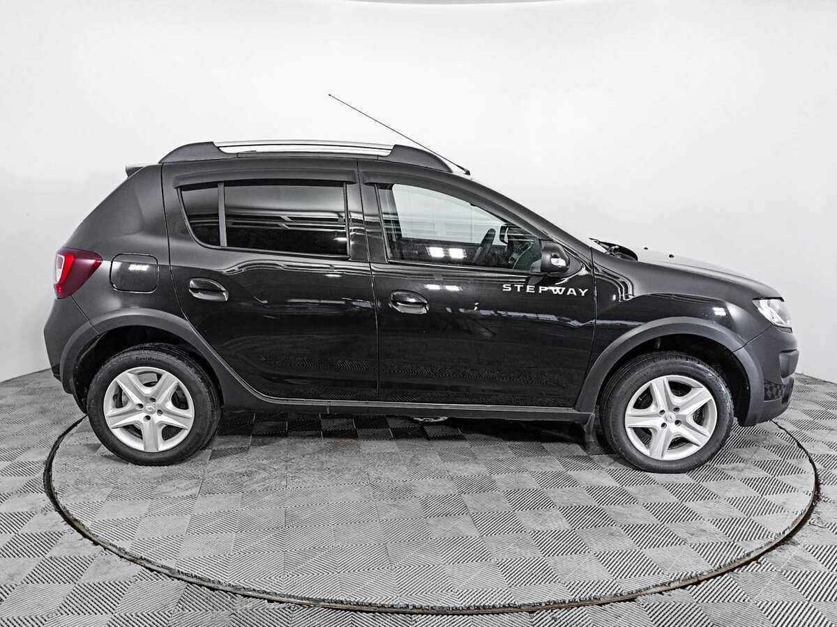 Купить Renault Sandero с пробегом. Фото: #3
