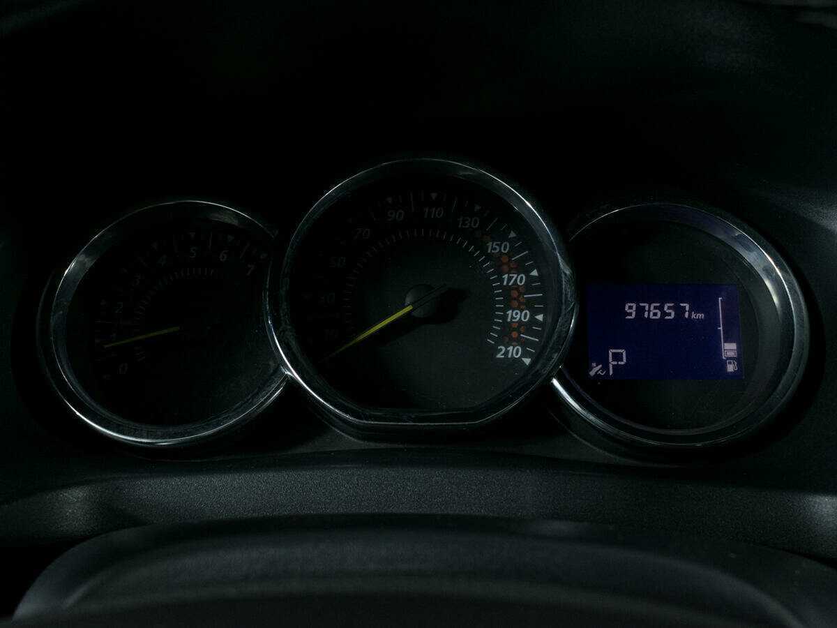 Купить Renault Sandero с пробегом. Фото: #12